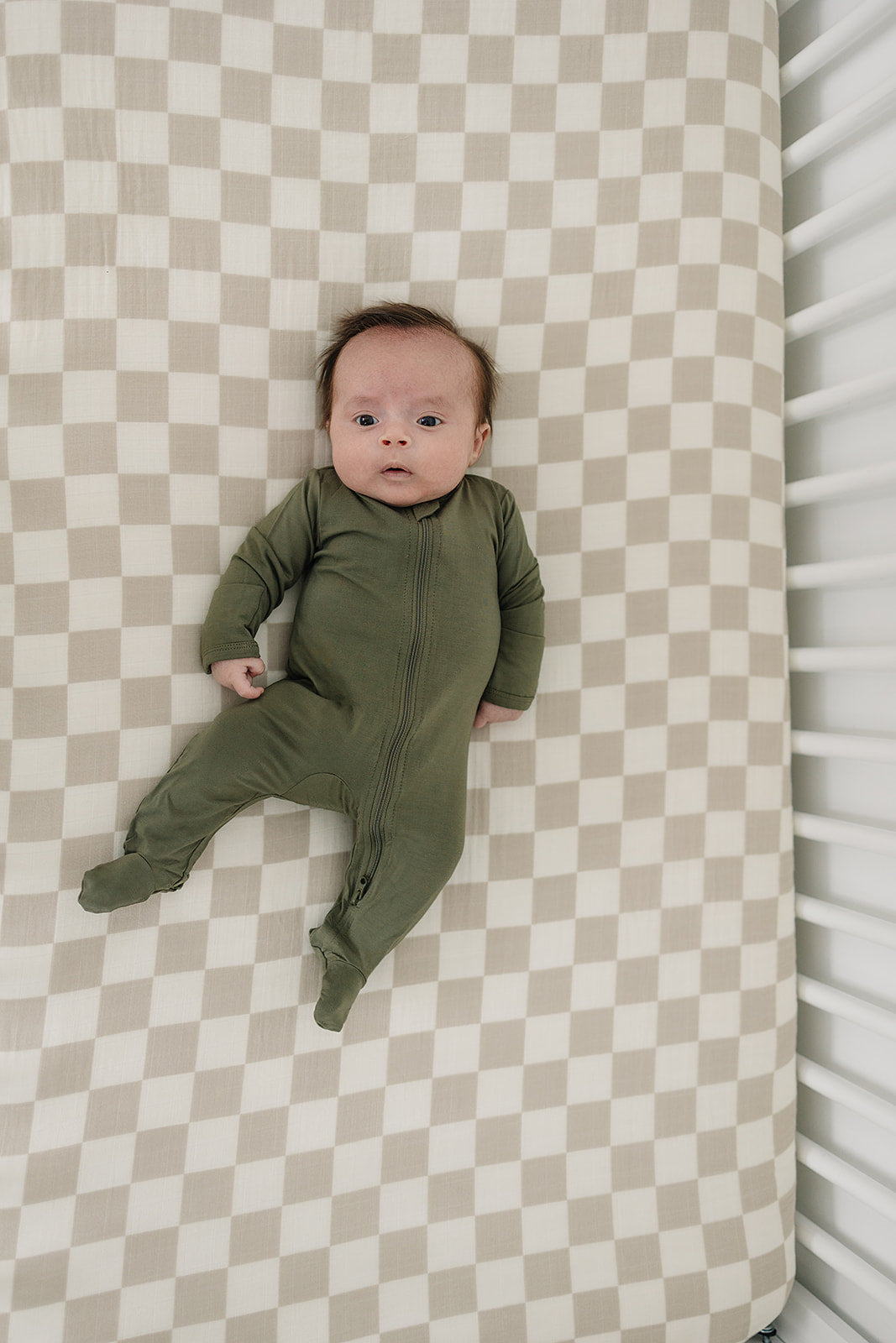 Taupe Checkered Crib Sheet