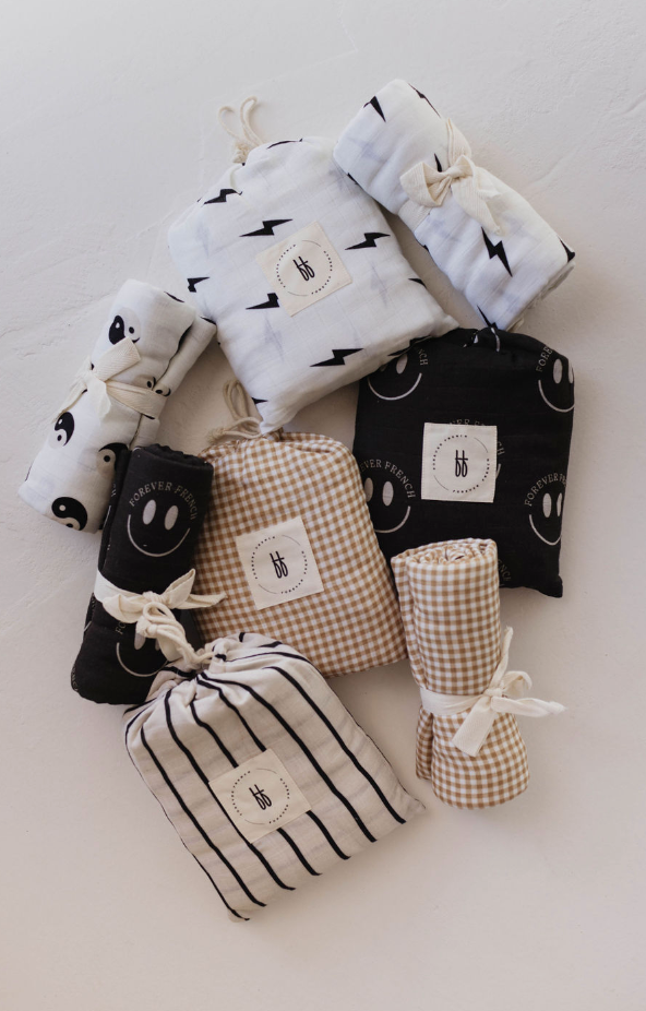 Muslin Swaddle | Black & White Lightning Bolt