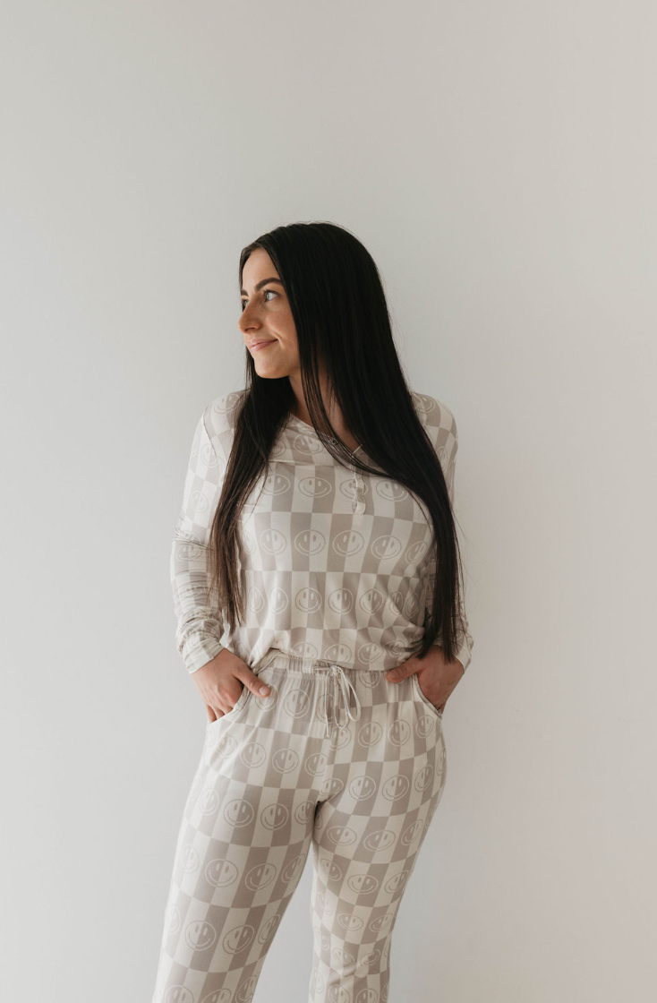 Women's Bamboo Pajamas | Smile Checkerboard