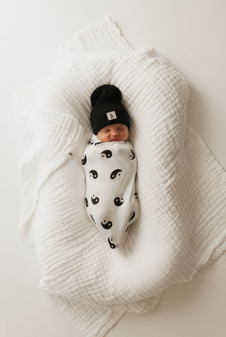 Bamboo Swaddle | Black & White Yin Yang