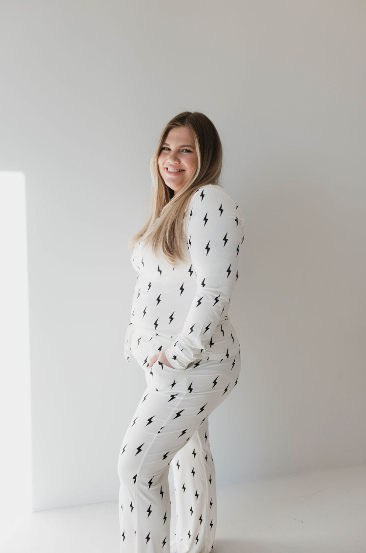 White & Black  Lightning Bolt | Women's Bamboo Pajamas