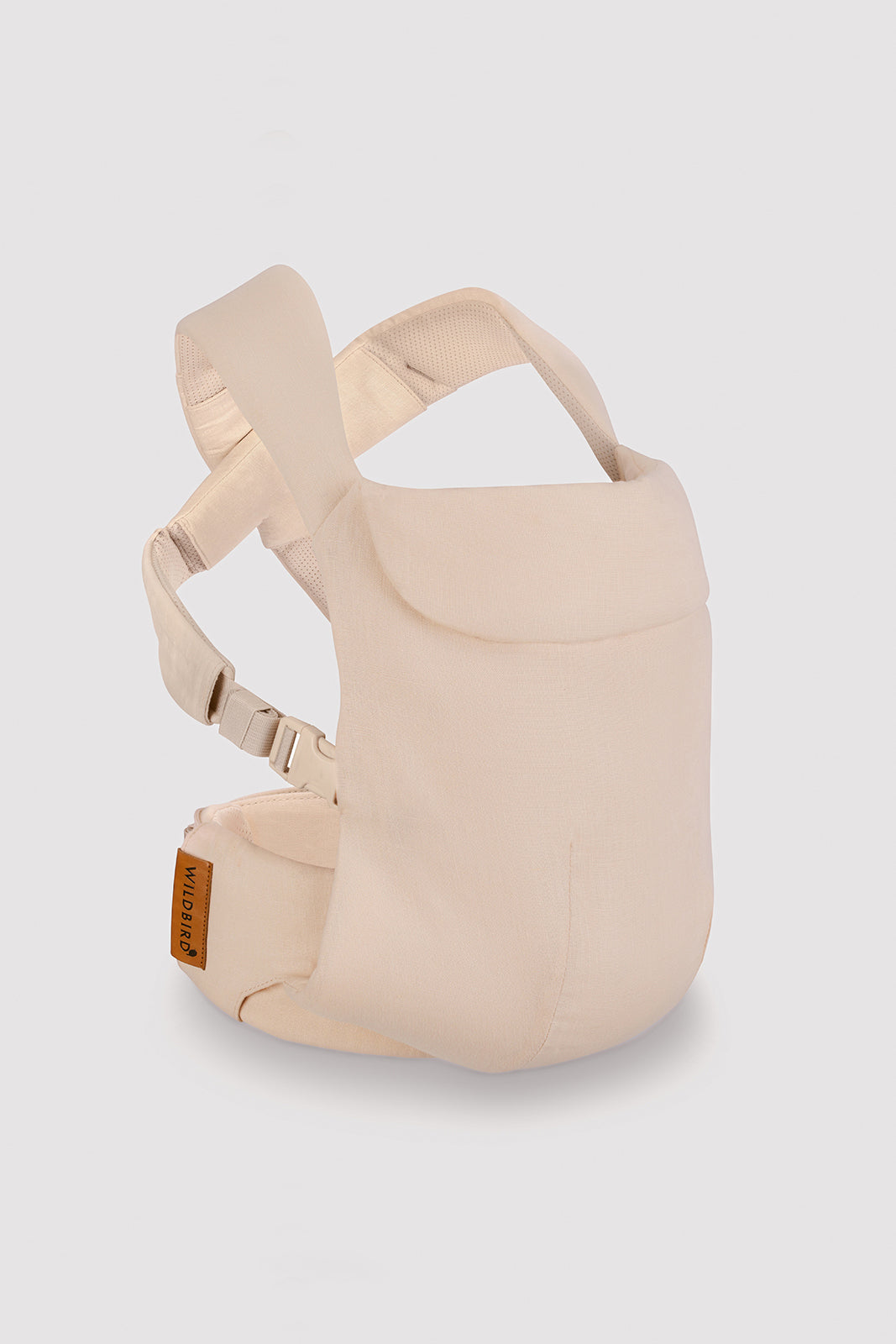Sparrow Aerial Carrier in vanilla beige with color-matched straps and buckles, a classic from WildBird.
