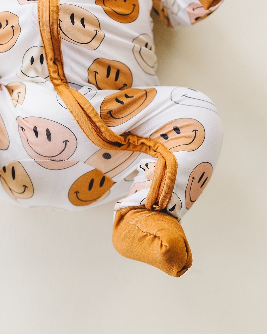 Smiley Bamboo Zip Romper | Copper