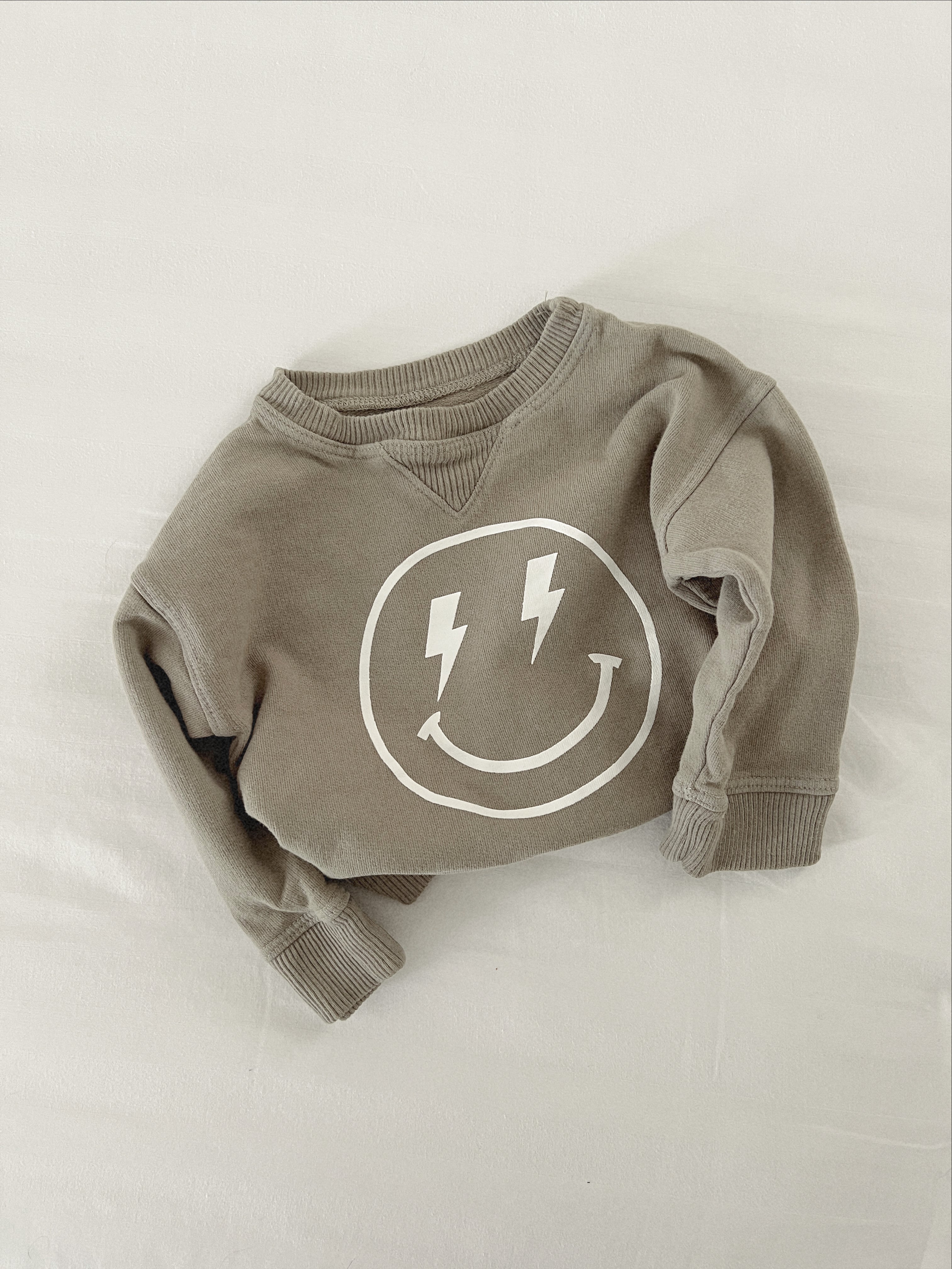 Rockstar Smiley Sweatshirt - Stormy